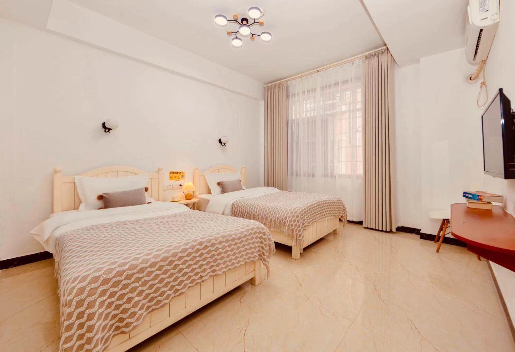 26 Degrees Inn Zhangjiajie Exterior photo